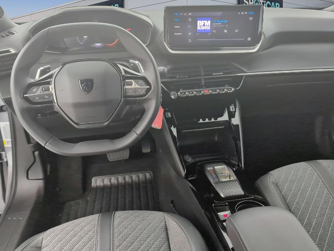 Peugeot 2008 hybrid 145 ch e-dcs6 allure — photo 8