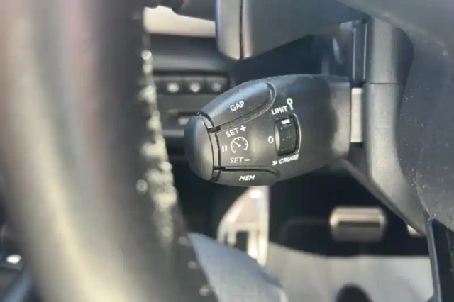 Citroën C5 Aircross hybride rechargeable 225 s&amp;s e-eat8 — photo 50