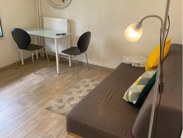 Appartement Location Paris 1p 15m² 710€