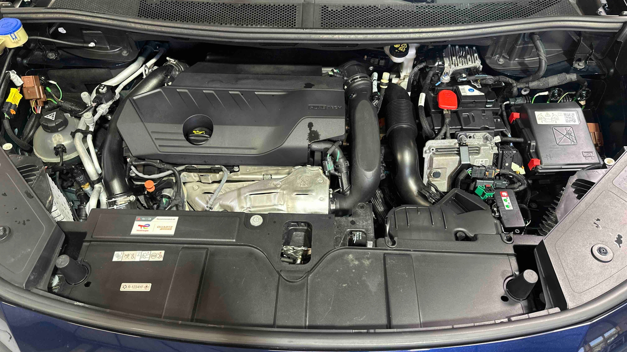 DS 7 Hybride Rechargeable E-Tense 360 EAT8 4x4 — photo 17