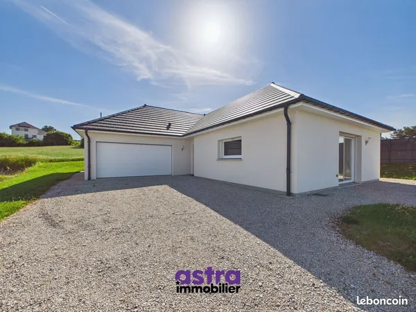 NEUF 2026 - Plain-Pied 110 m² PMR - 3 Chambres - Garage Double - Terrain 837 m²
