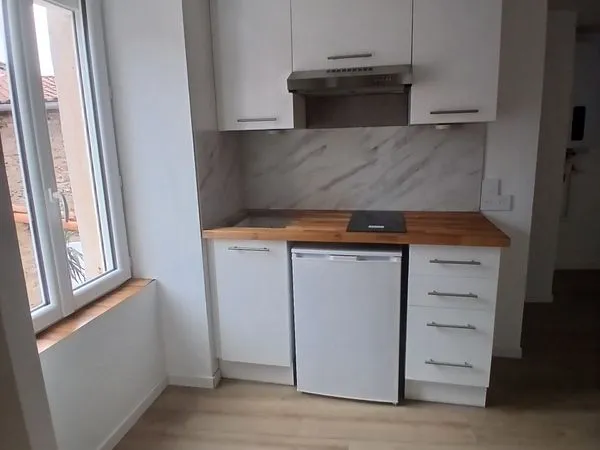 Charmant studio meublé neuf