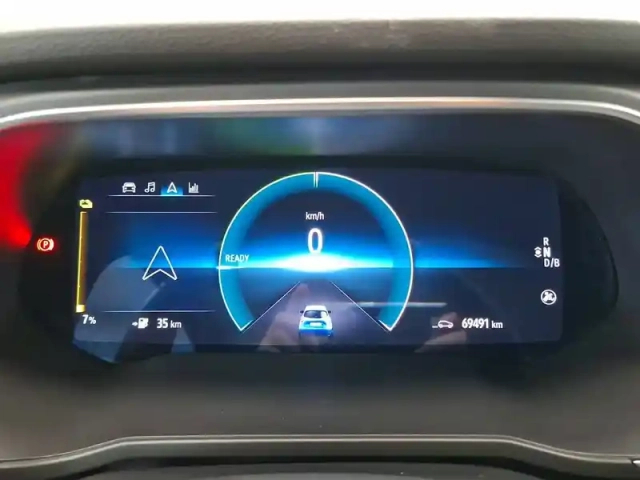 Renault Zoé zoe r110 — photo 39