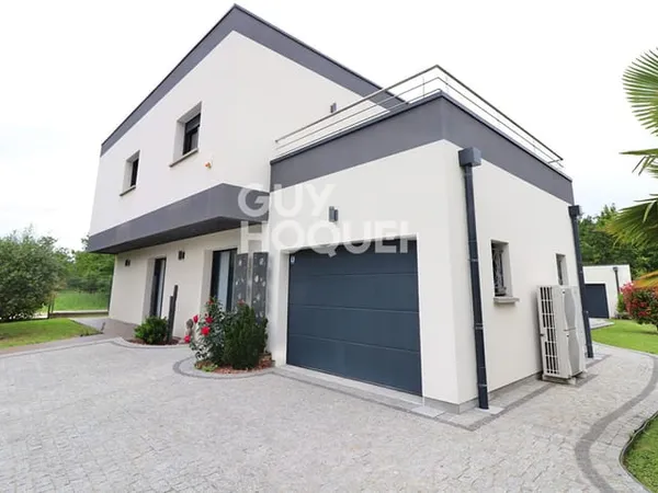 Maison Saint Jean De Braye - 5 pièces - 170m²