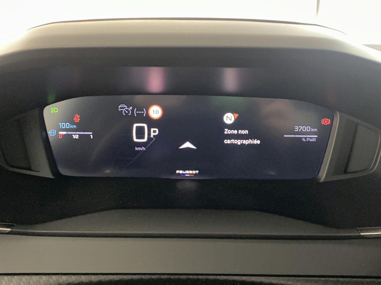 Peugeot 2008 hybrid 145 ch e-dcs6 allure — photo 14