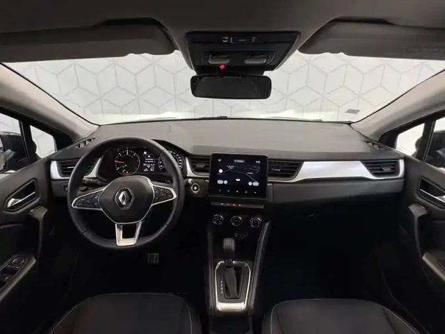 Renault Captur blue dci 115 edc — photo 8