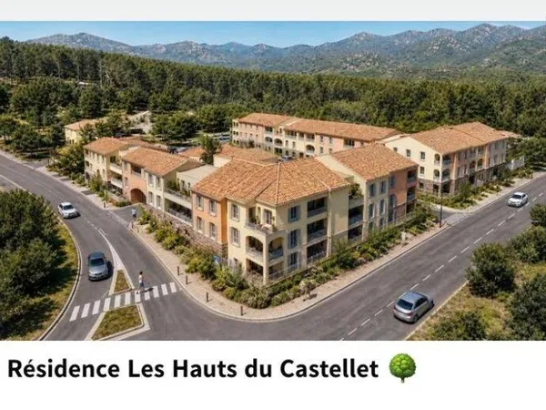 Terrain 97000 m²