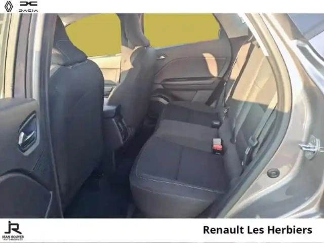 Renault Captur 1.5 blue dci 95ch business — photo 19