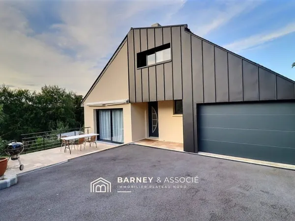 Maison 8 pièces 190 m²