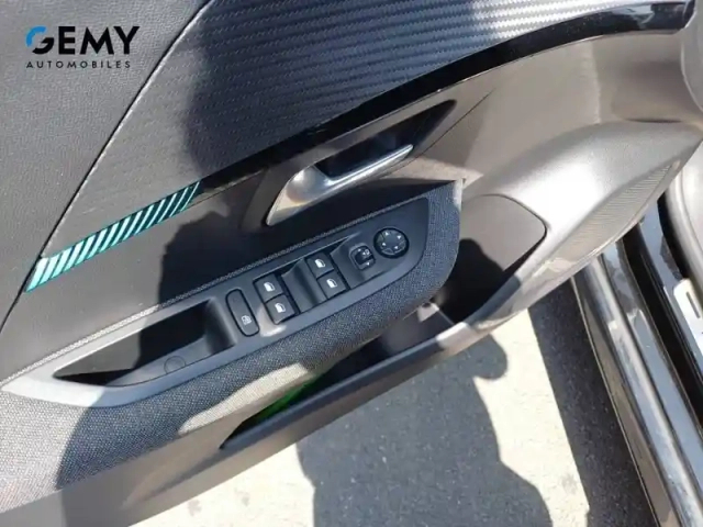 Peugeot 208 electrique 50 kwh 136ch — photo 14