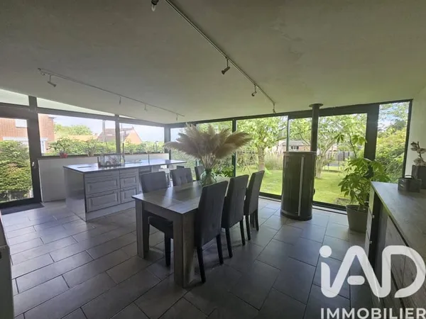 Maison 6 pièces 142 m²