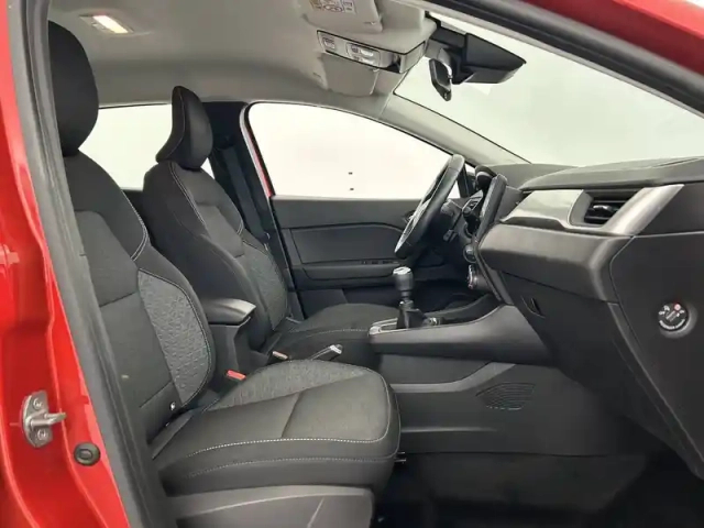 Renault Captur tce 90 — photo 24
