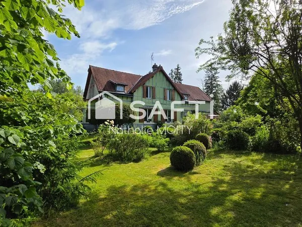 Magnifique propriété atypique de 280m² habitable sur un superbe parc de 5400m²
