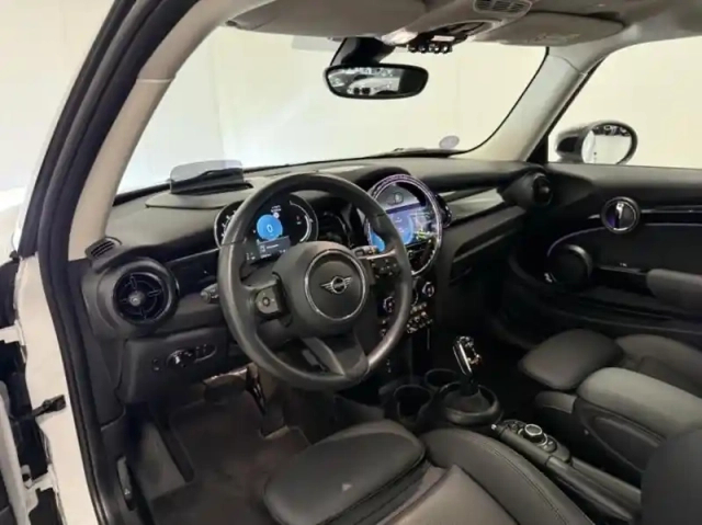 Mini Mini cooper 136ch edition premium plus bva7 — photo 6