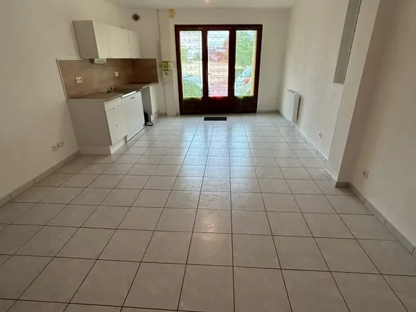 Appartement T3 650€ REF. : LA2430