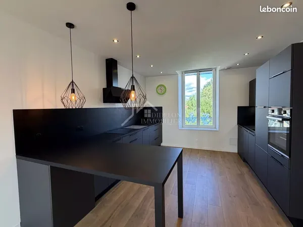 Appartement 3 pièces 82 m²