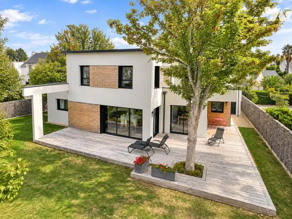 Maison 7 pièces 167 m²