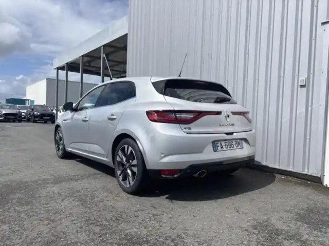 Renault Megane 1.3 tce 140ch fap intens — photo 3