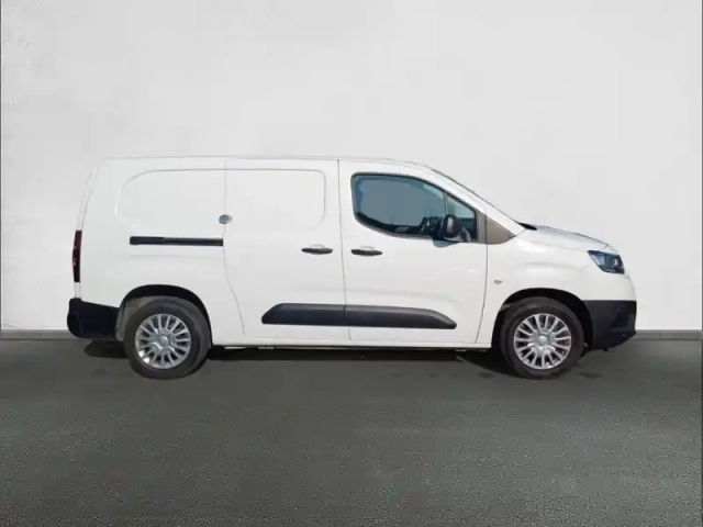 Toyota Proace city long 1.5l 130 d-4d bva8 — photo 4