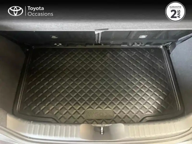Toyota Aygo X 1.0 vvt-i 72ch design s-cvt — photo 10