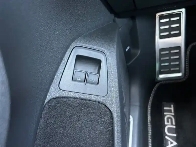 Volkswagen Tiguan elegance ehybrid — photo 16