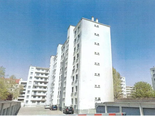Location T3 Monplaisir