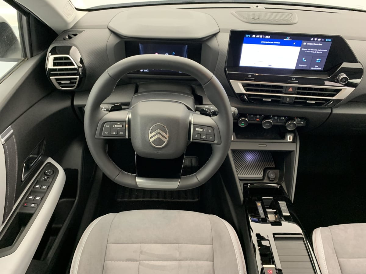 Citroën C4 — photo 13