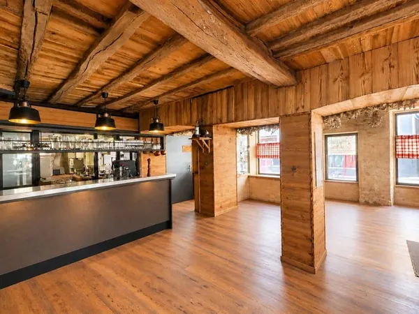 Boutique 55 m²