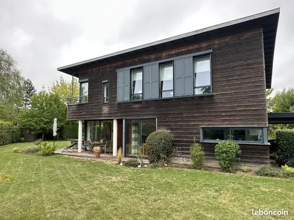 Maison 5 pièces 150 m²