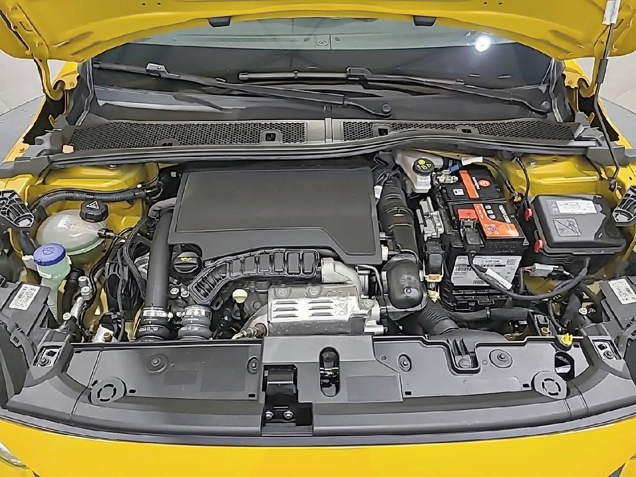 Peugeot 208 puretech 100 s&s bvm6 style — photo 15