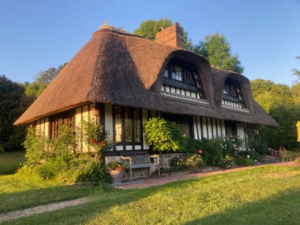 Vends charmante chaumière