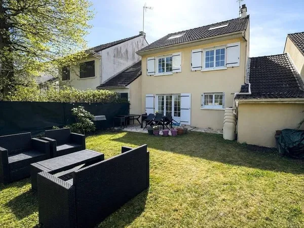 Appartement 6 pièces 104 m²