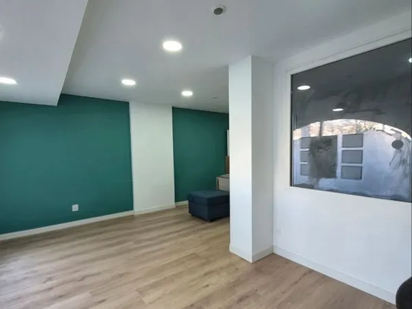 Local commercial