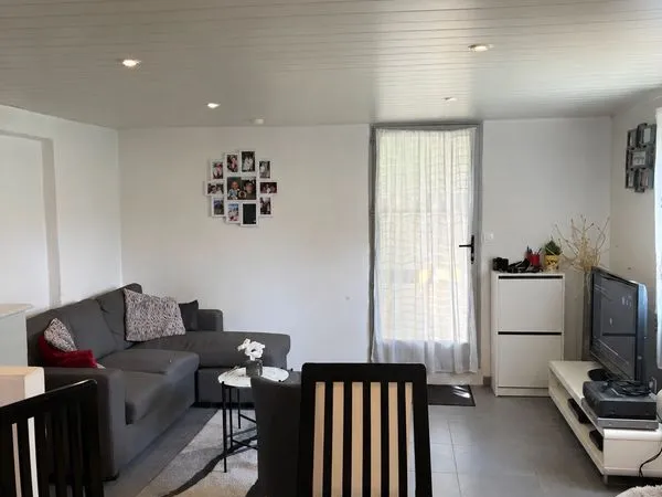 Appartement T2 50 m² avec grande terrasse - La Crau