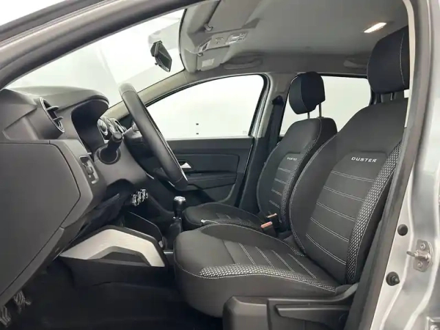 Dacia Duster blue dci 115 4x2 — photo 18