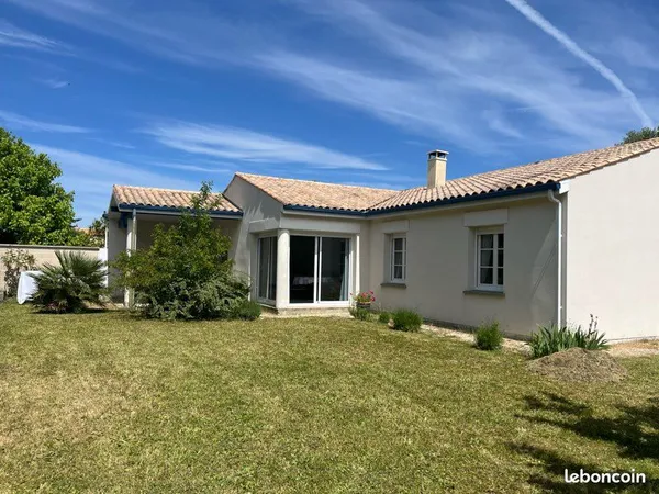 Maison Vente Port-des-Barques 5p 125m² 378000€