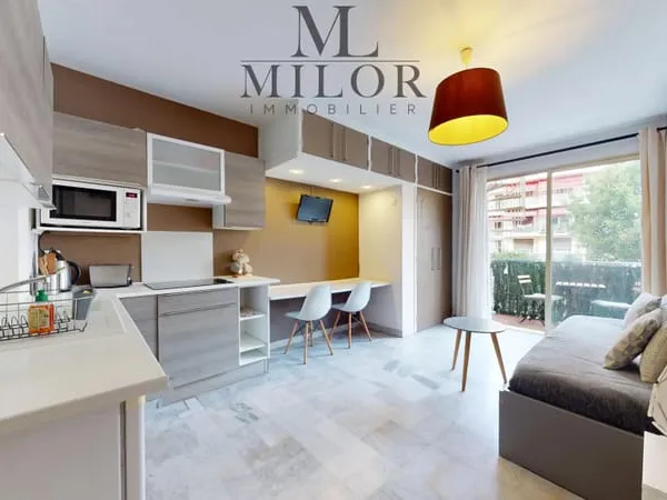 STUDIO - BALCON - PLEIN SUD