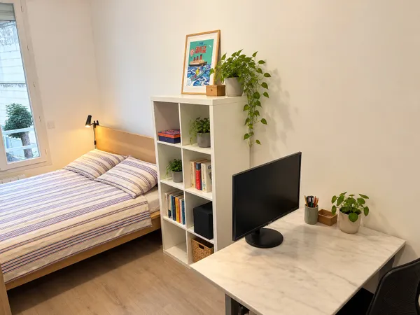 Loue chambre en colocation dans maison - 150 m² - Courbevoie centre