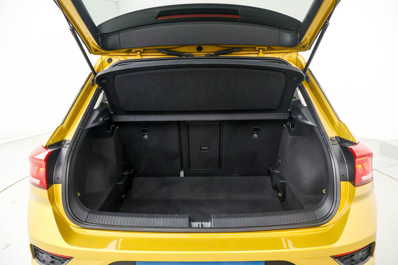 Volkswagen T-Roc — photo 15