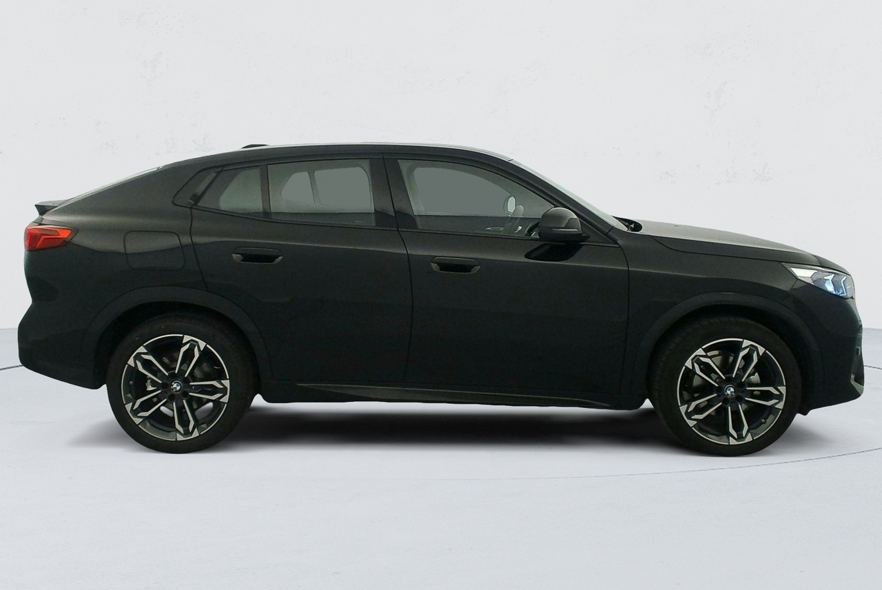 BMW X2 — photo 6
