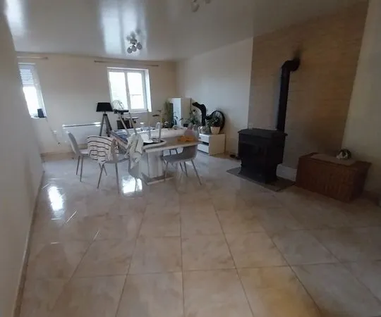 Appartement de 120m2 à louer sur Chattancourt