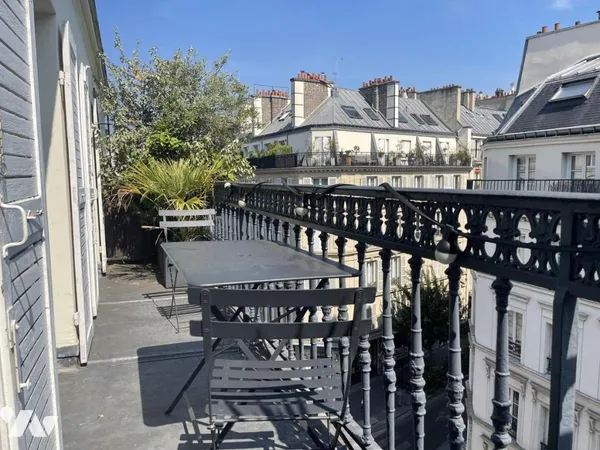 Vends duplex/triplex - 66.88 m² - 3 pièces, 2 chambres - Paris 9E Arrondissement