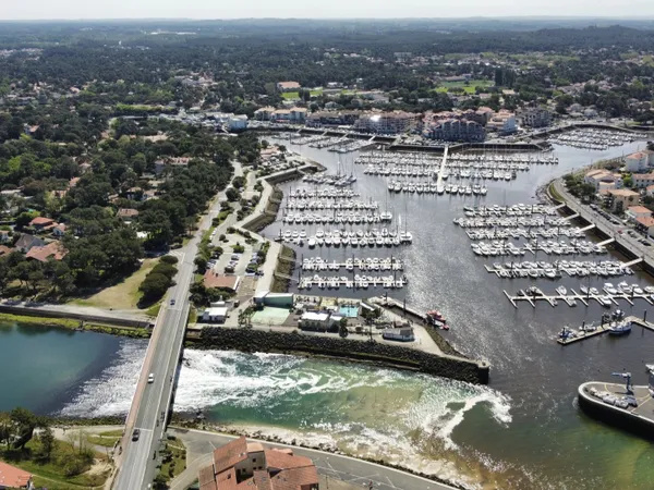 CAPBRETON PORT ET PLAGES À PIED