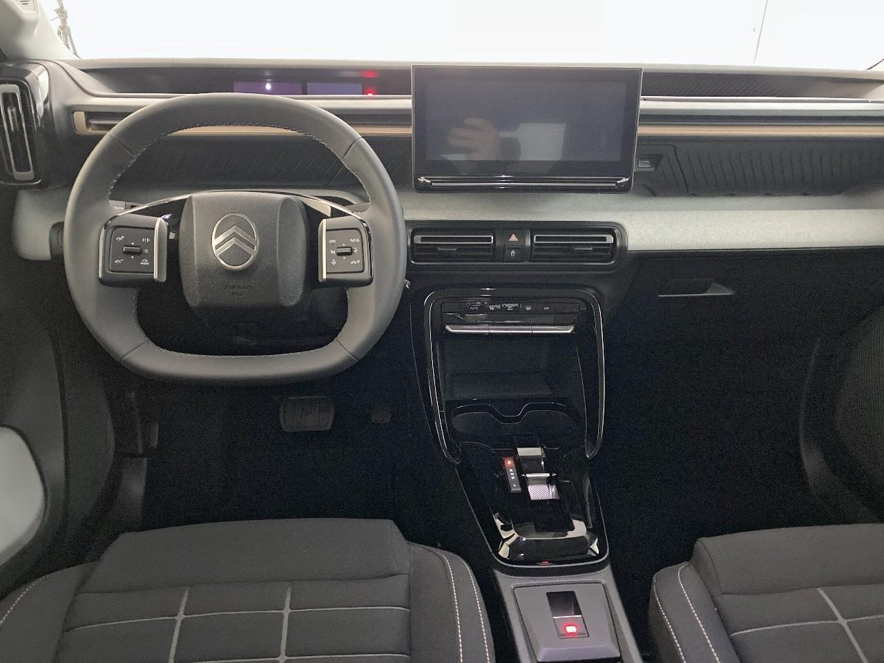 Citroën C3 Aircross hybride 145 ch aut plus — photo 8