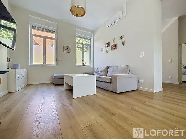 Maison 8 pièces 179 m²
