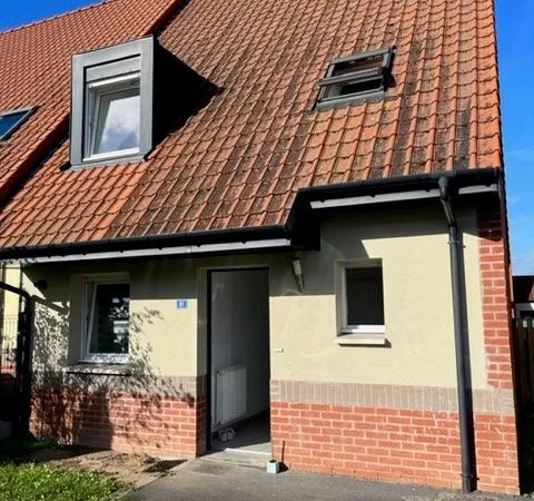 Maison 87 m2 T4 avec jardin terasse à THIANT