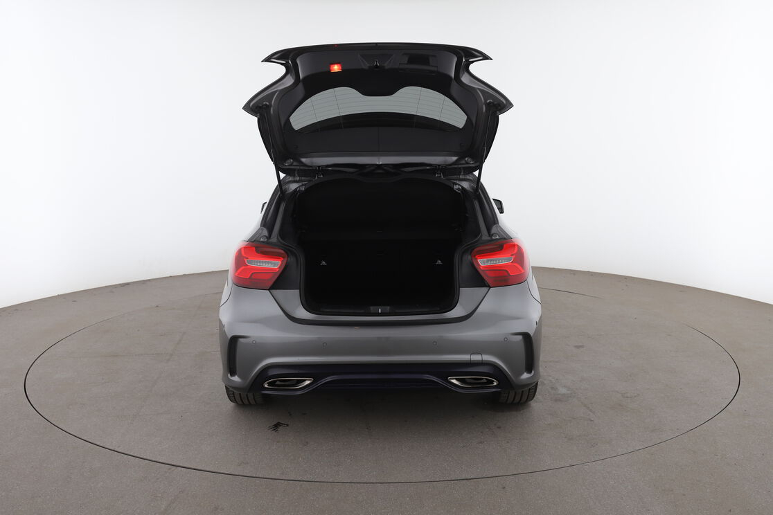 Mercedes-Benz Classe A 200 d Sport Edition 7G-DCT — photo 15