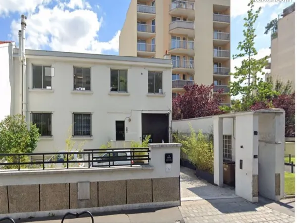 Hôtel, local commercial 724 m² COURBEVOIE