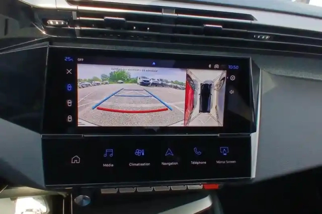 Peugeot 308 hybrid 136 e-dcs6 — photo 21