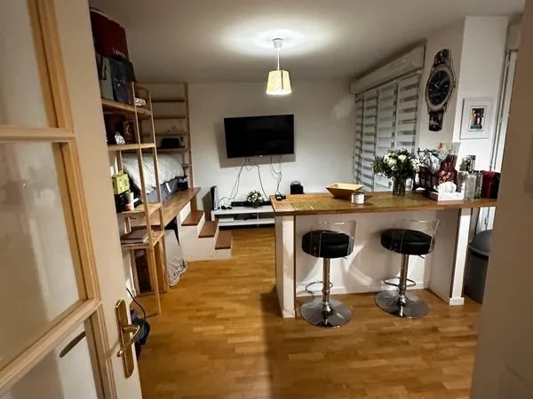 Studio 1 pièce 32 m²
